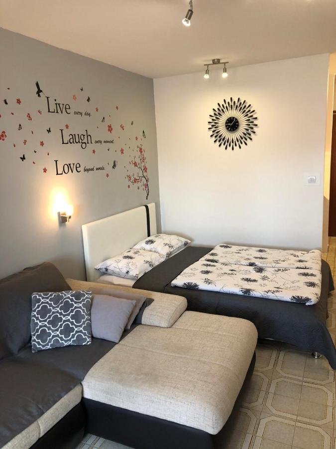 Studio Apartma Franca Умаг Екстер'єр фото